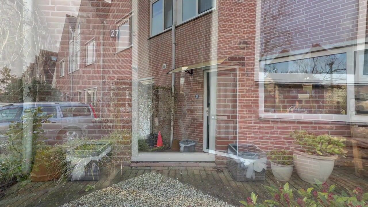 Video van Waterhoen 27