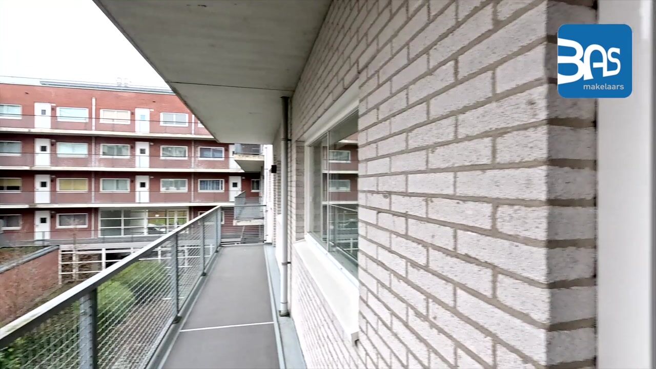 Video of Henriëtte Roland Holststraat 11