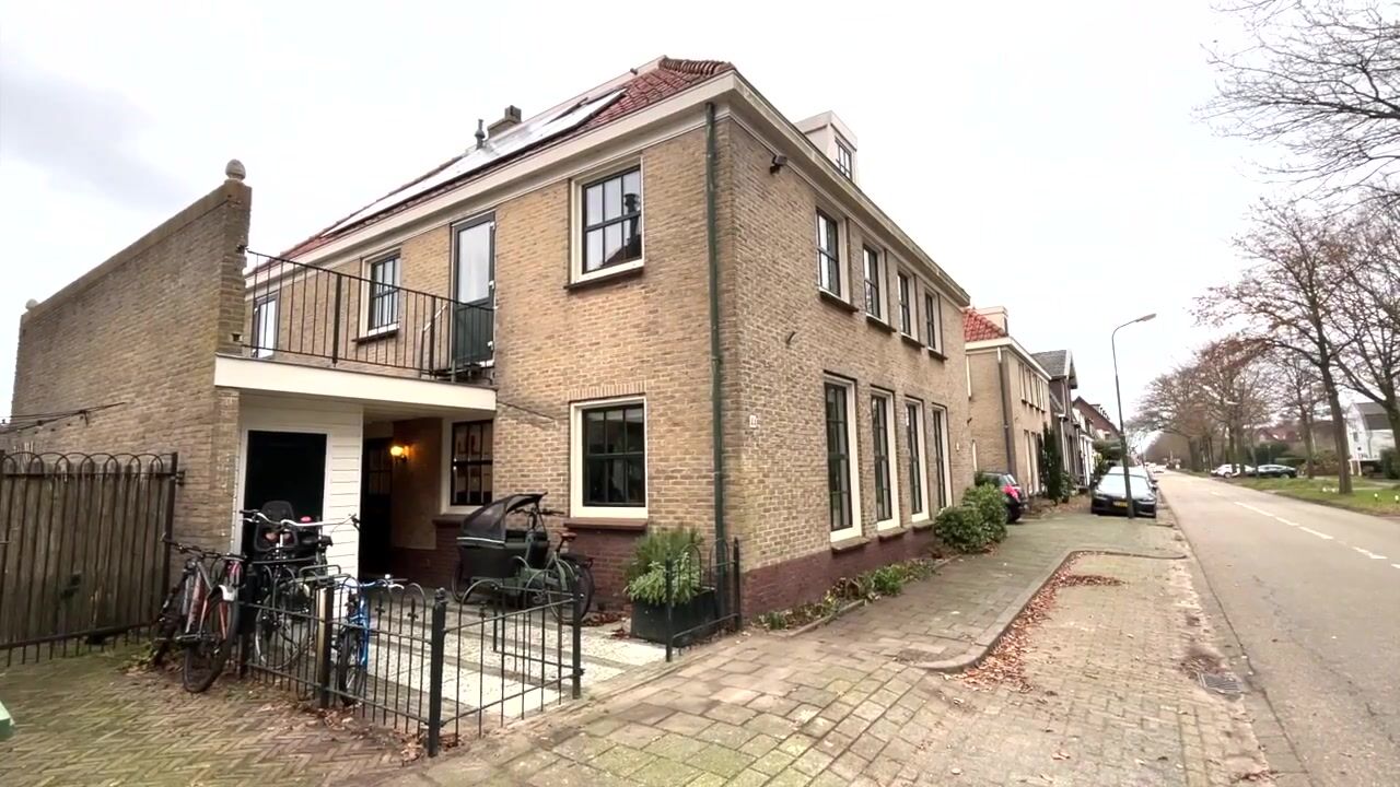 Bekijk video van Zuidereinde 44