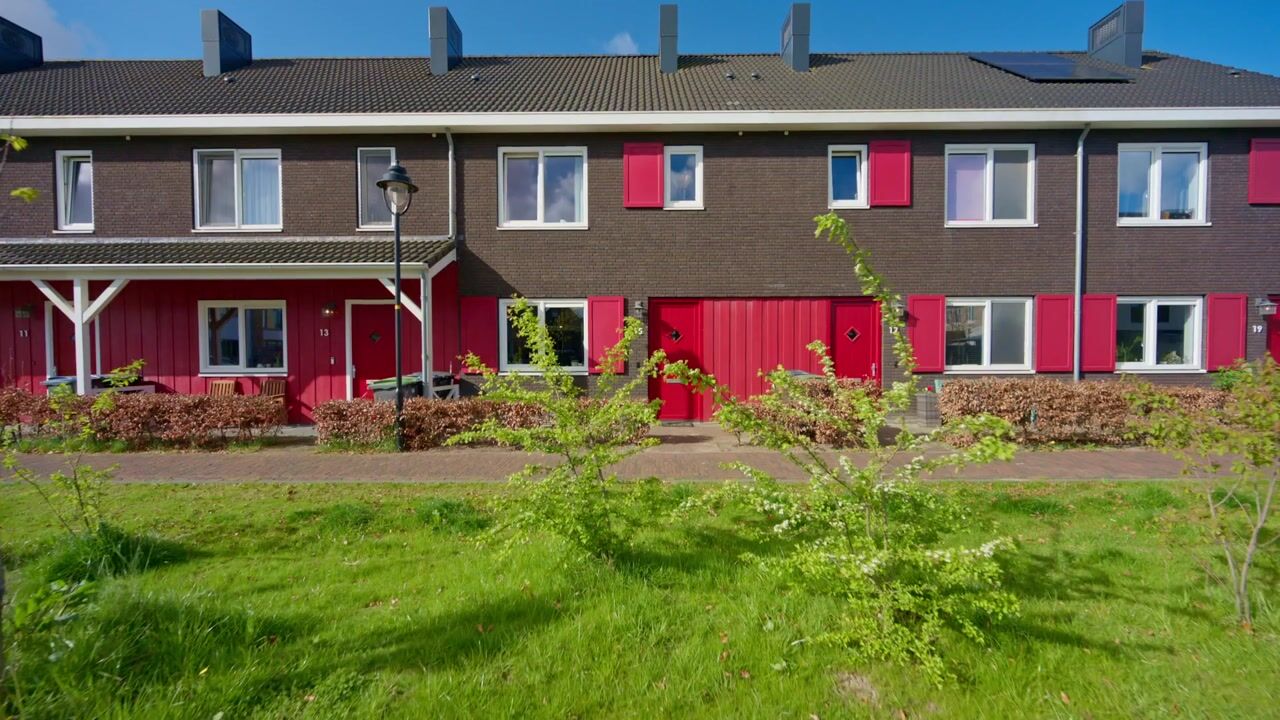 Video van John Bardeenstraat 15