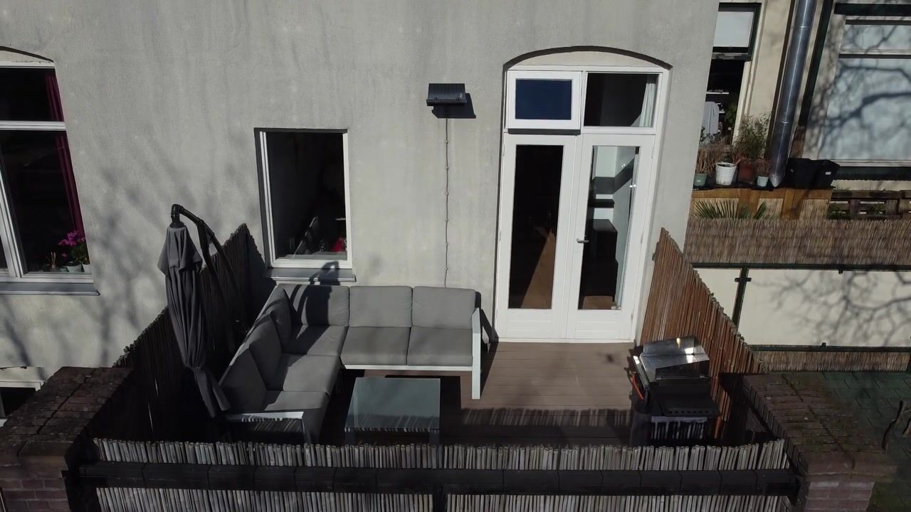 Video van de Ruyterstraat 37