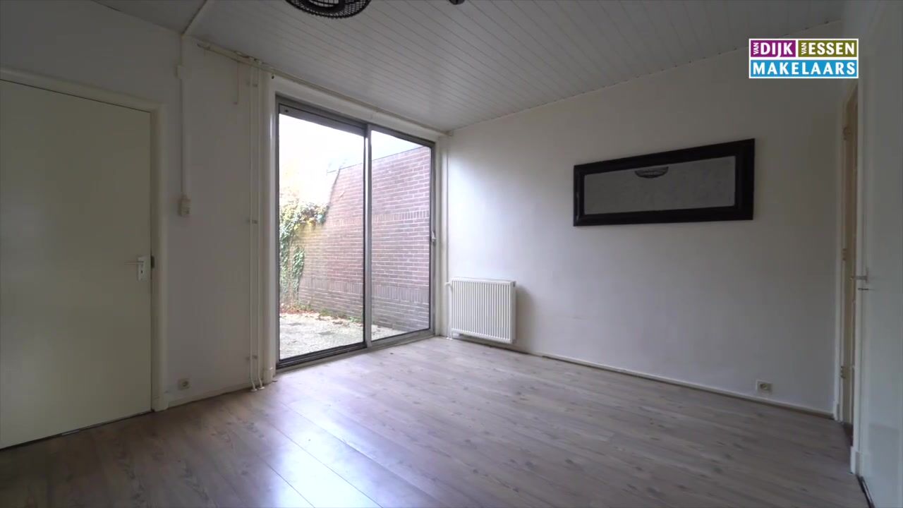 Bekijk video van Zandstraat 82