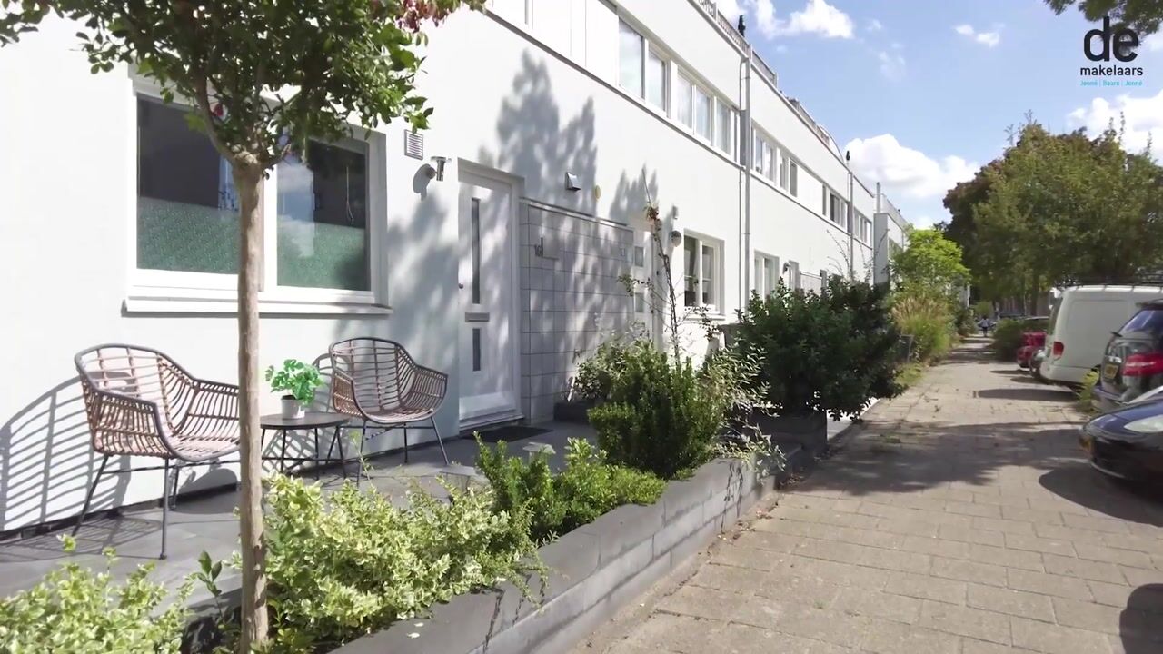 Video van Mosgroen 16