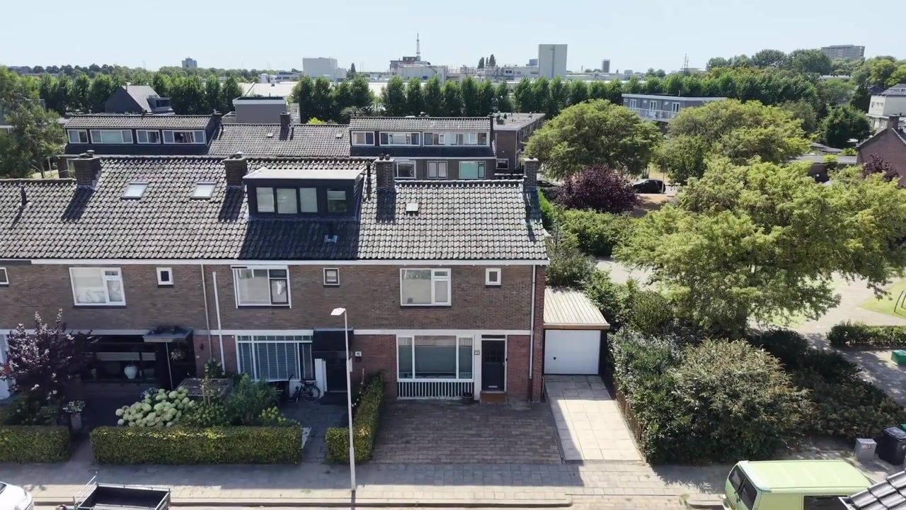 Video van Ferdinand Bolstraat 13
