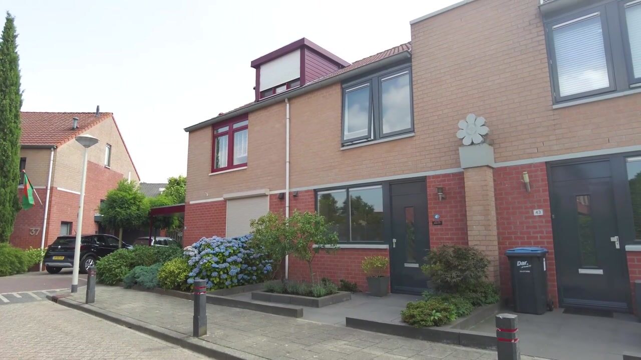 Video van De Hoef 41