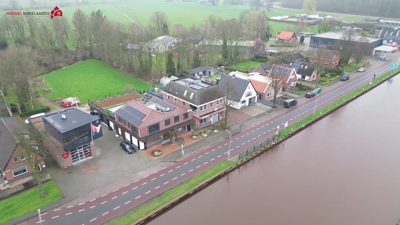 Bekijk video van Kanaalweg-West 66-B