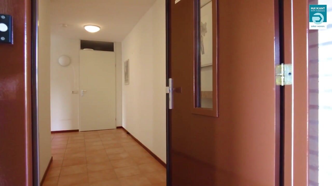 Video van Gebroken Meeldijk 118