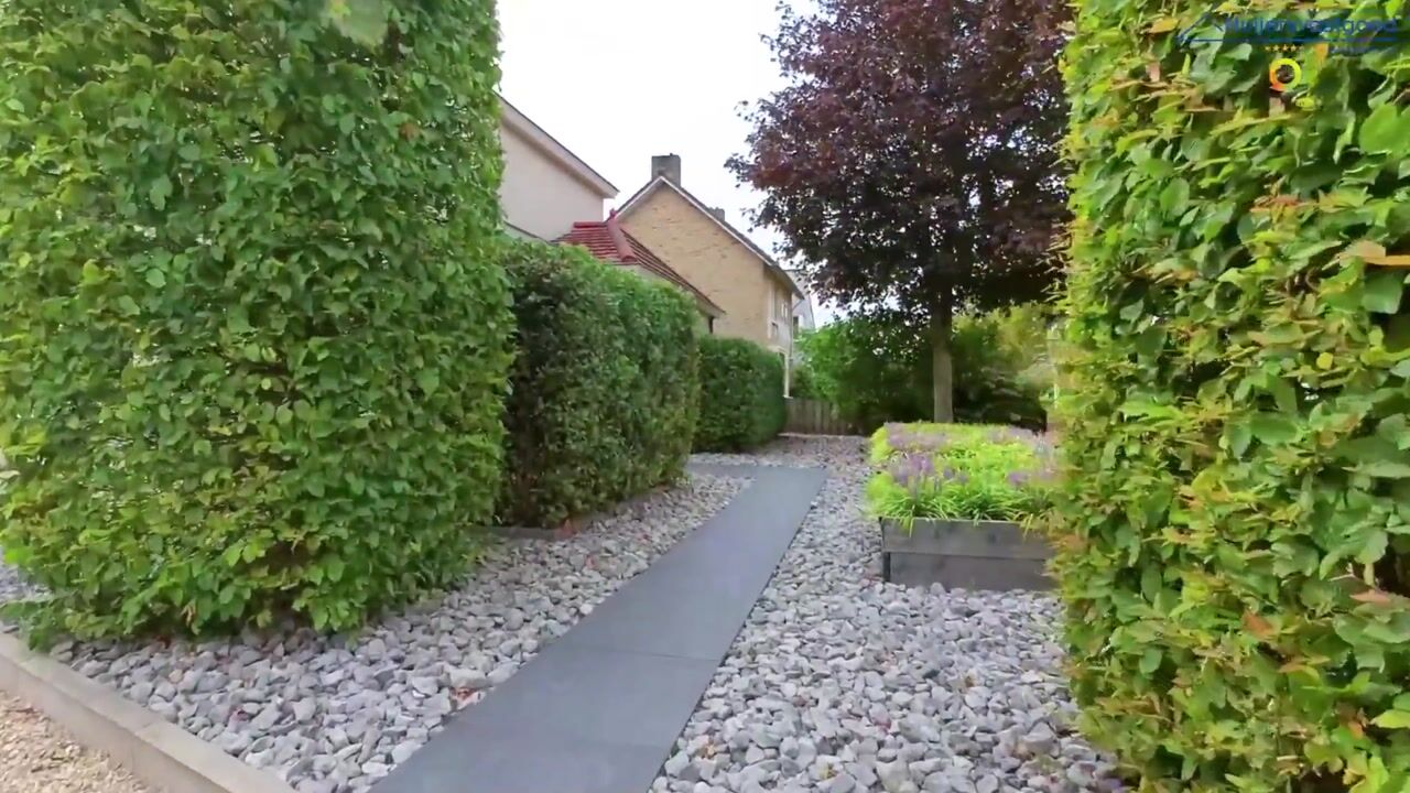 Video van Burg. Van Ginnekenstraat 14