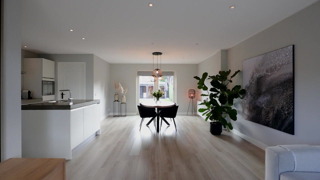 Video van Zandburen 21