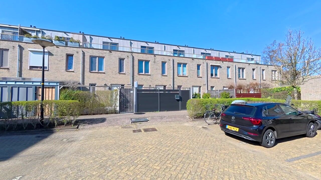 Video van Pieter Cheeuwenlaan 72