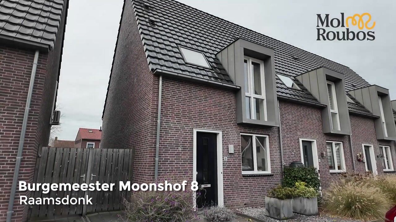 Video van Burg. Moonshof 8