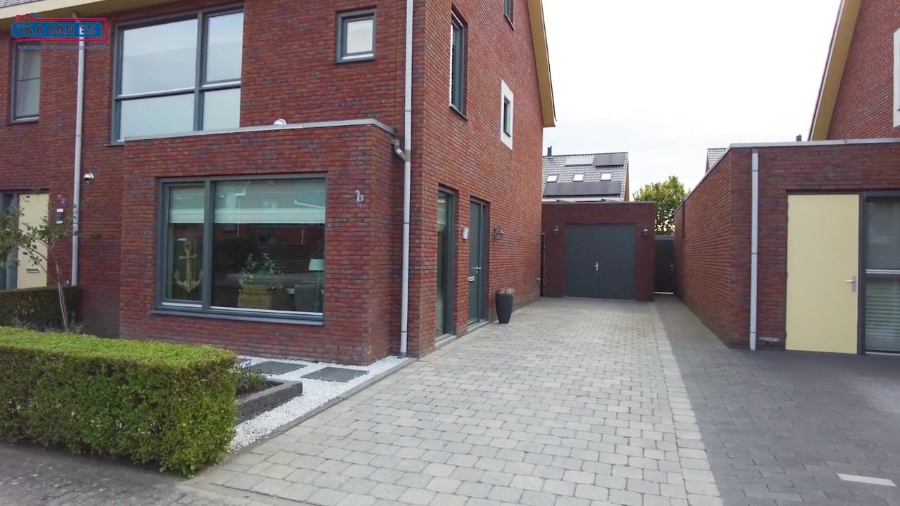 Video van Renes 125