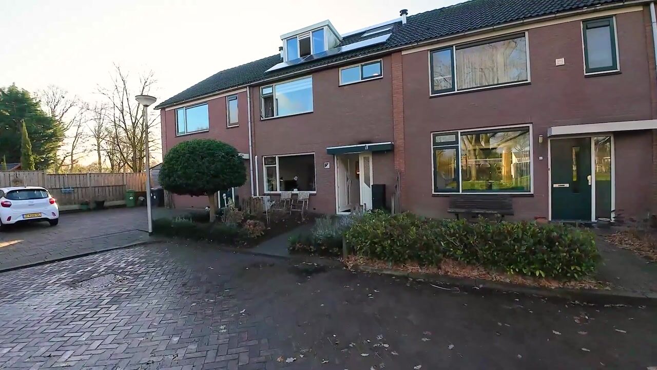 Bekijk video van Verzetstraat 58