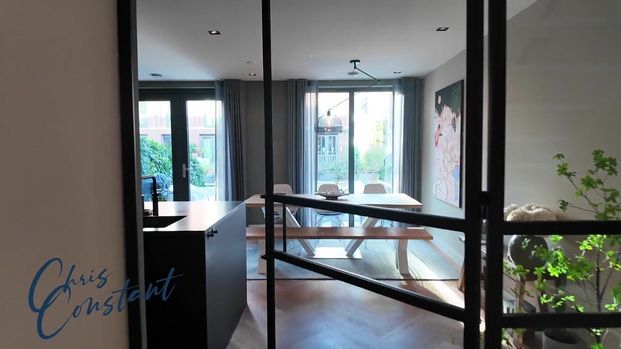 Video van Thalassa 5