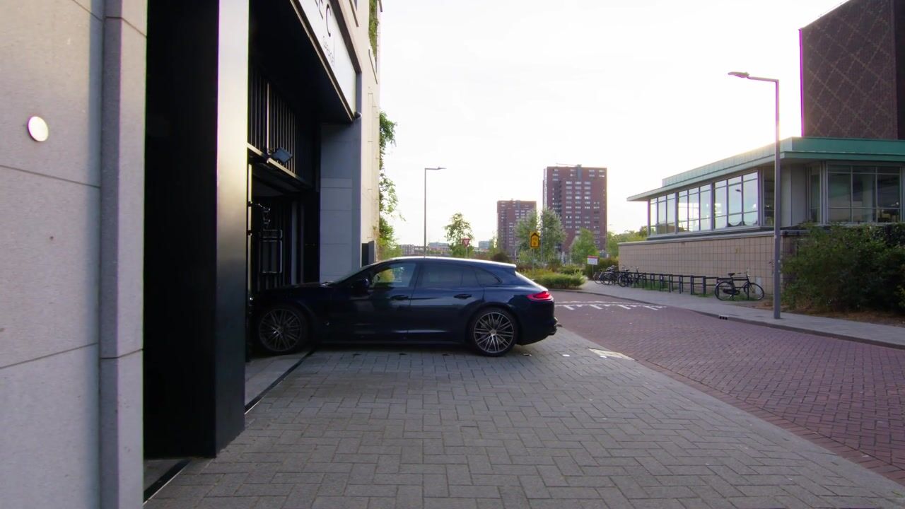 Video van Abraham Tuschinskistraat 28