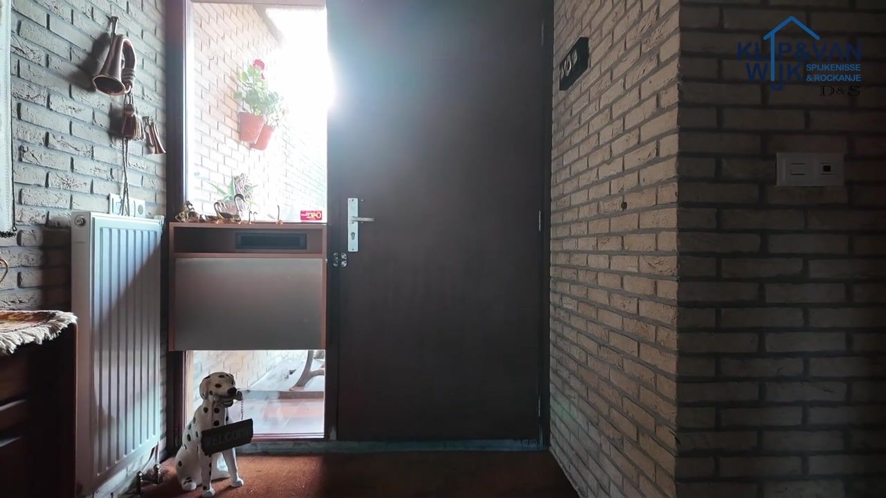 Video van Notaris L P vd Blinkln 11-A