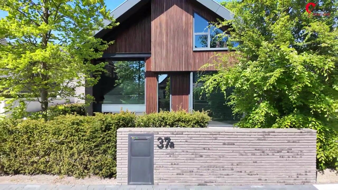 Video van Bucht 37-A