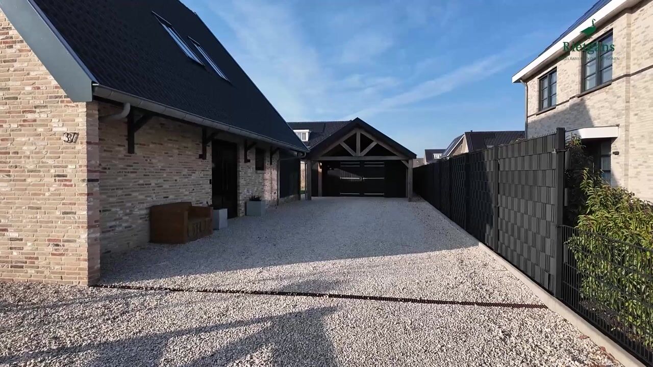 Video of Laan van Broekhorn 37