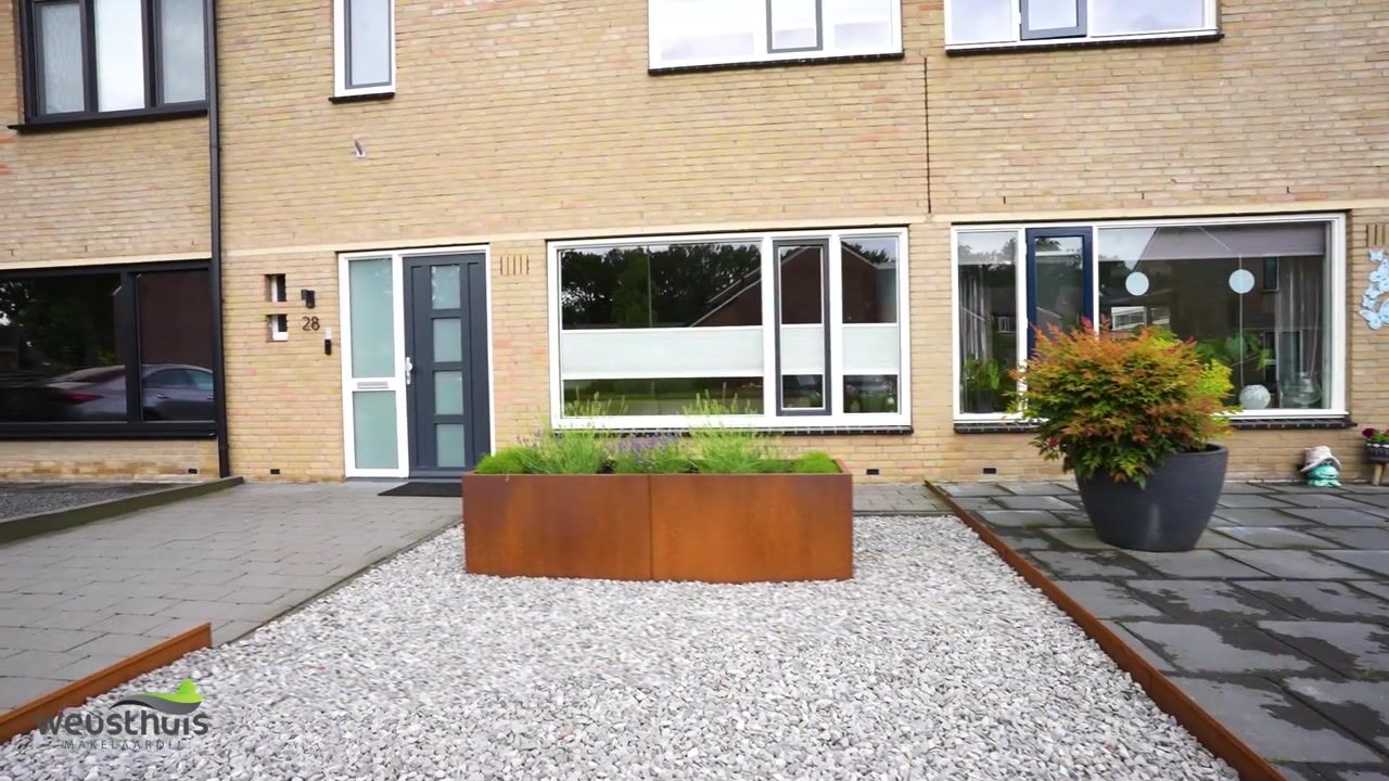 Video van de Sperwer 28