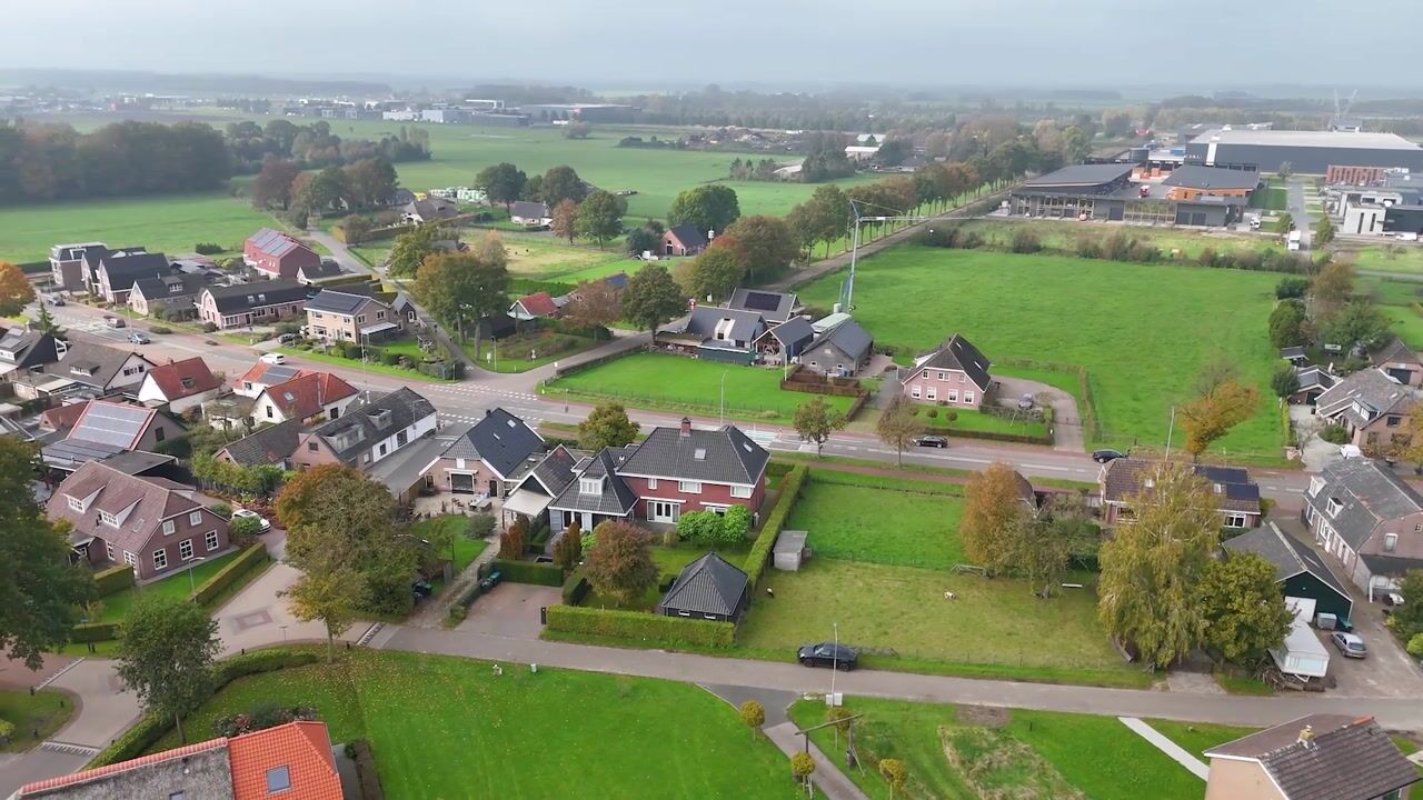 Bekijk video van Zuiderzeestraatweg 691