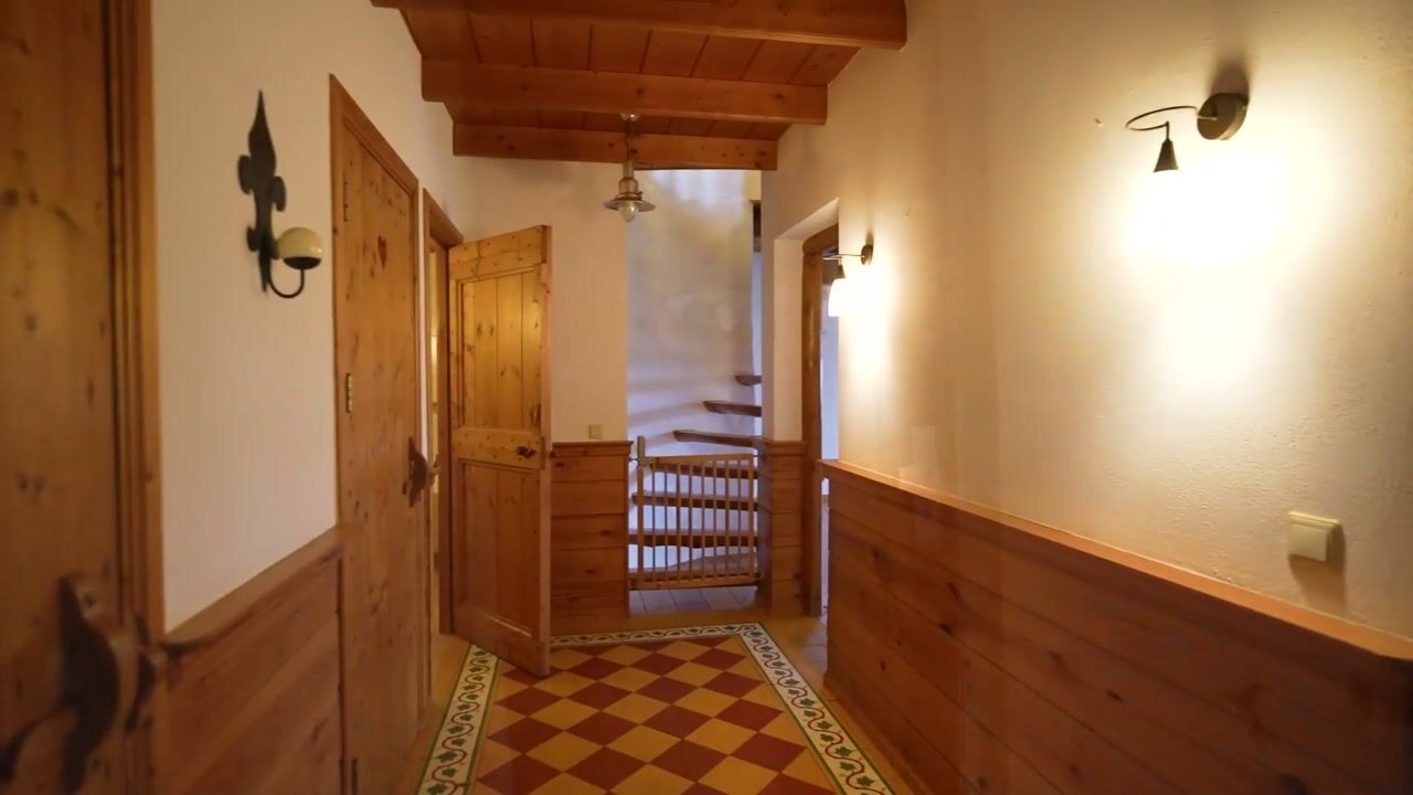 Video van Havezathe Esch 68-A