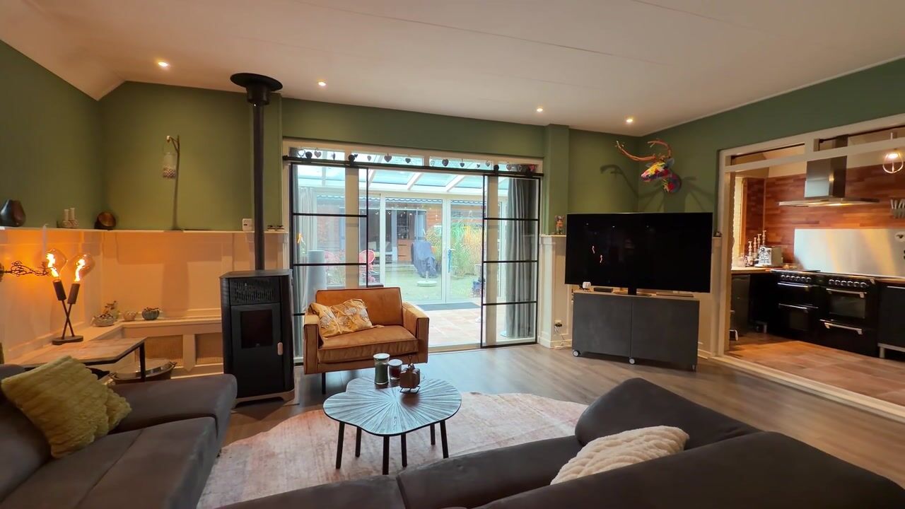 Video van Parallelweg 16