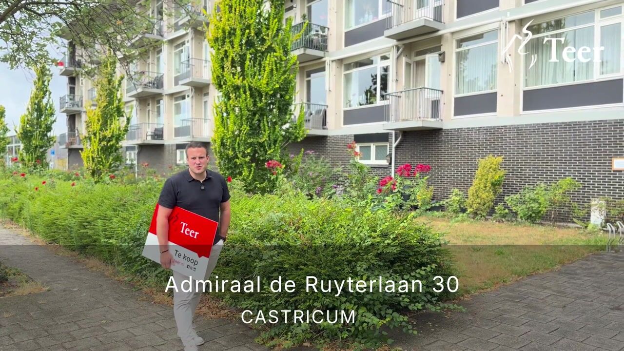 Video van Admiraal de Ruyterlaan 30
