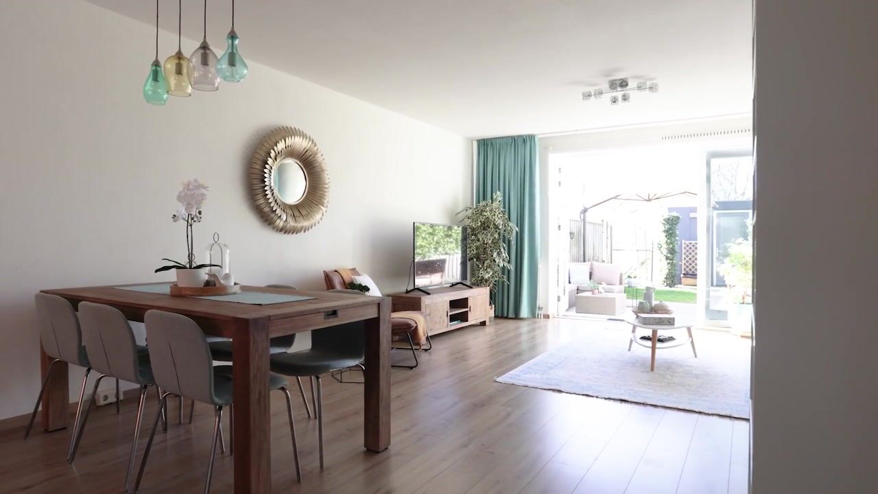 Video van Hageheldhof 5