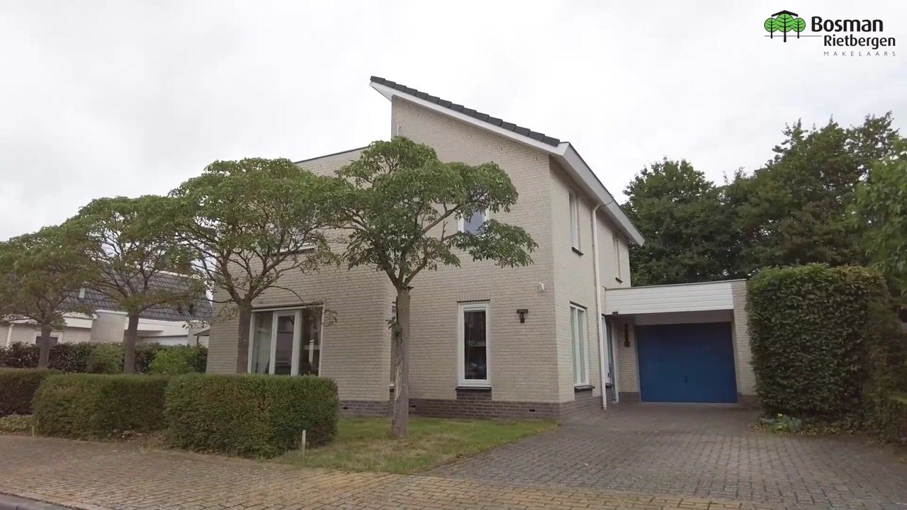 Video of Doornenburgallee 4