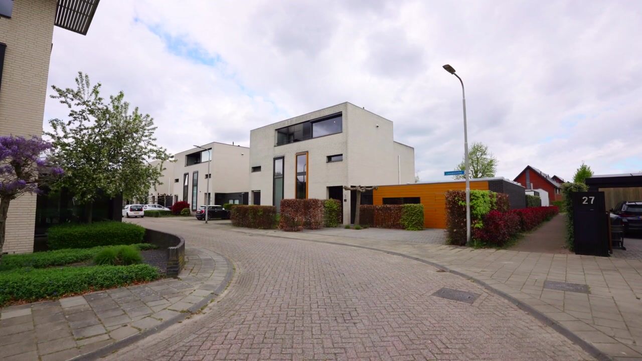 Video van Leeuwenstein 25