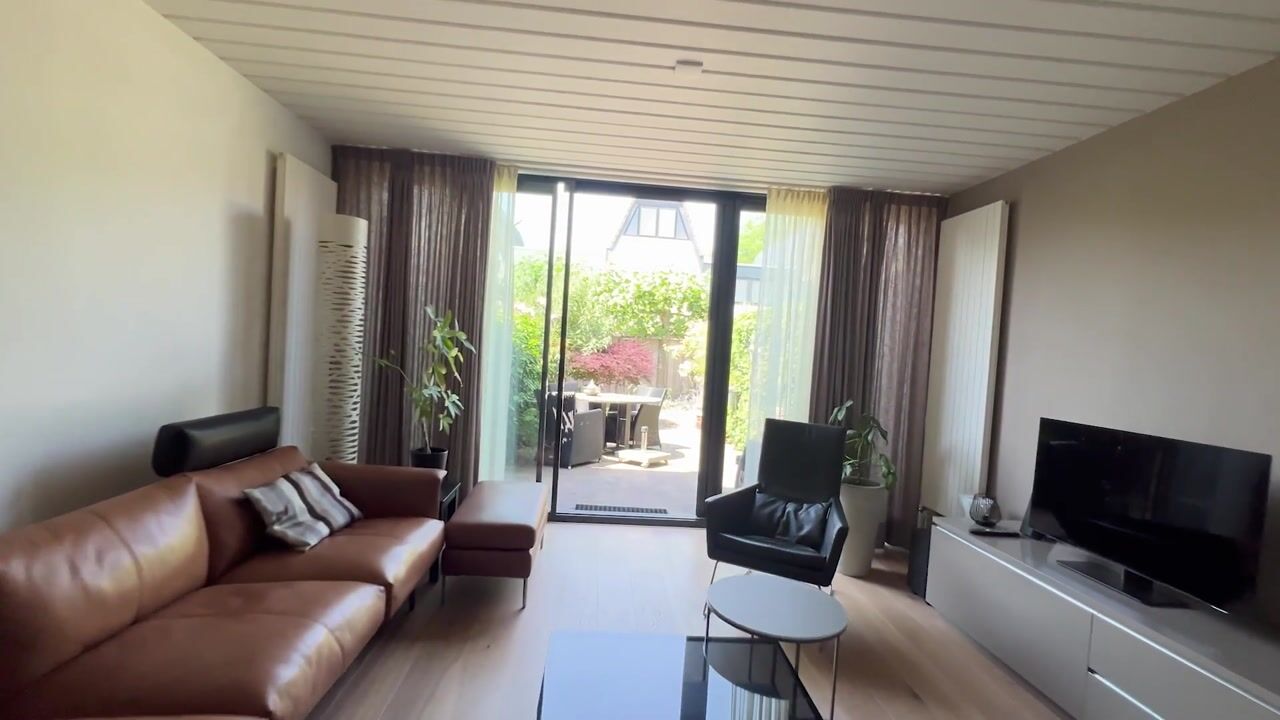 Video van Rhijnestein 89