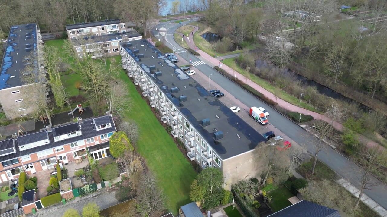 Video of Helperzoom 137