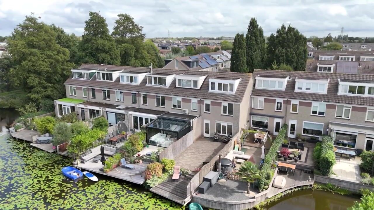 Video van Munthof 42