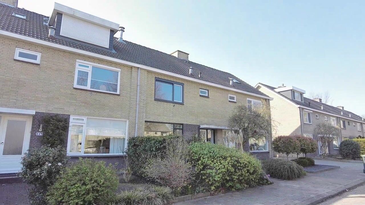 Video van Dubbelsteynlaan Oost 225