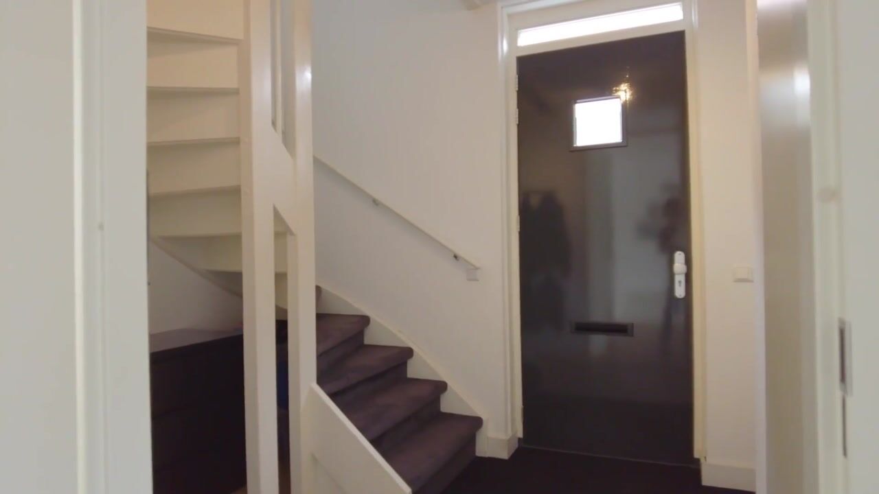 Video van Sella 27