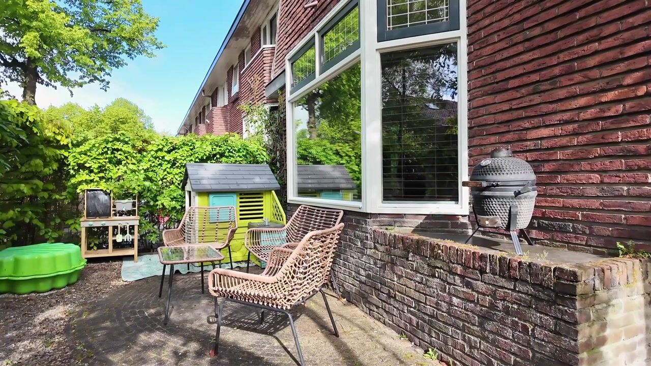 Video van Paulus Potterstraat 64