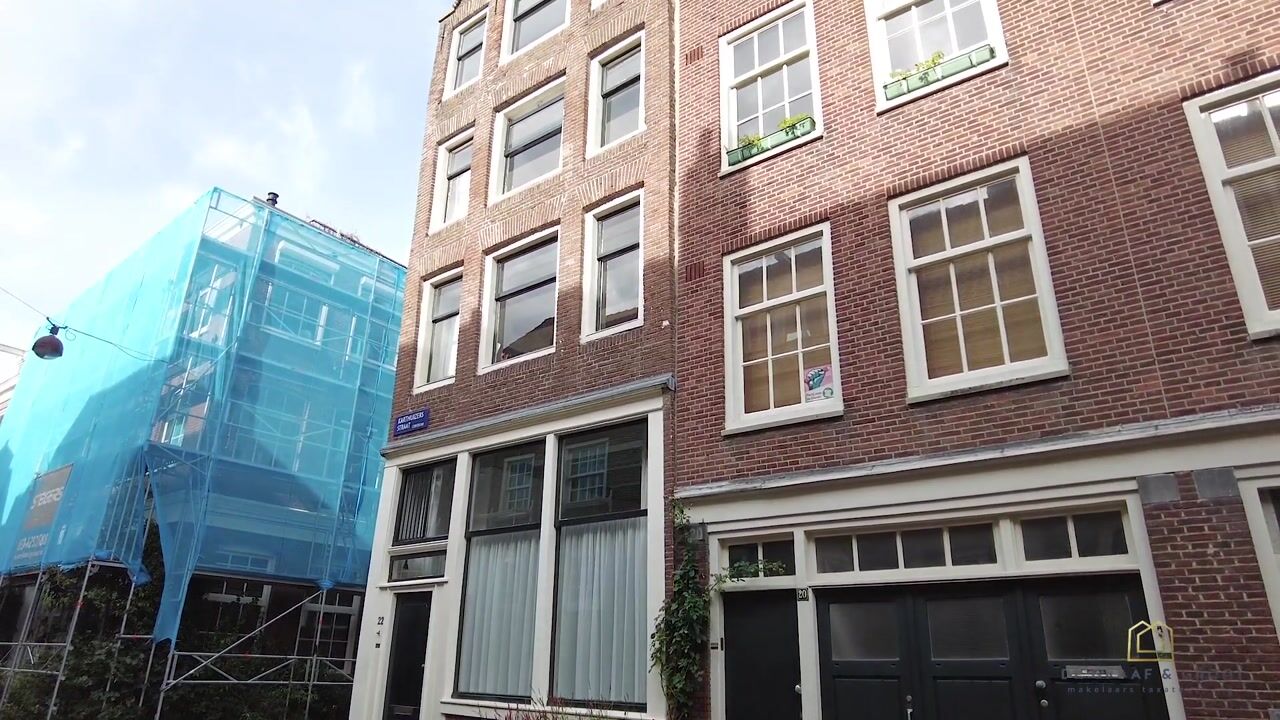 Bekijk video van Karthuizersstraat 22