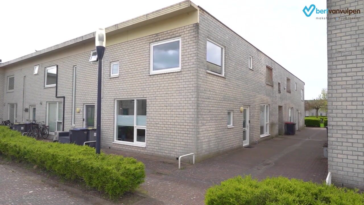 Video of Catharina van Renneshof 9