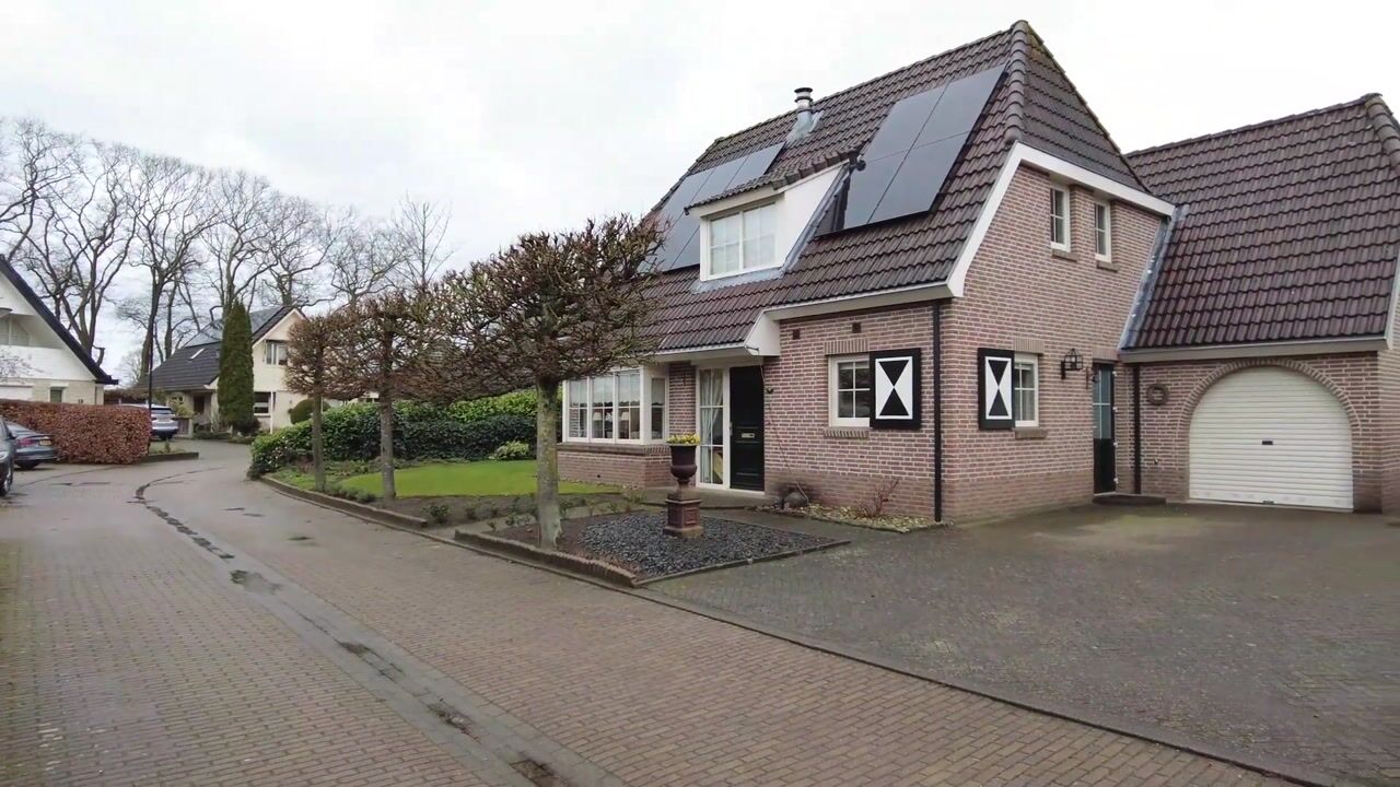 Video of Suze Robertsonlaan 12