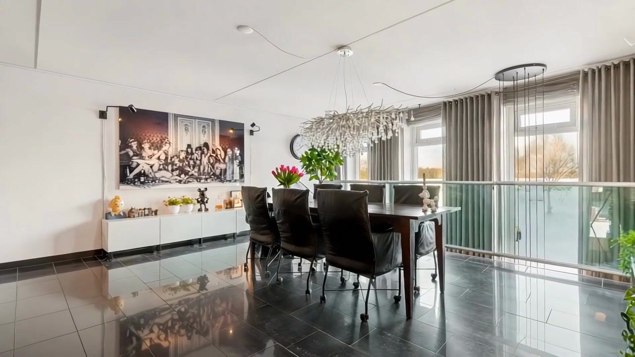 Video van Schout van Hanswijkplein 100