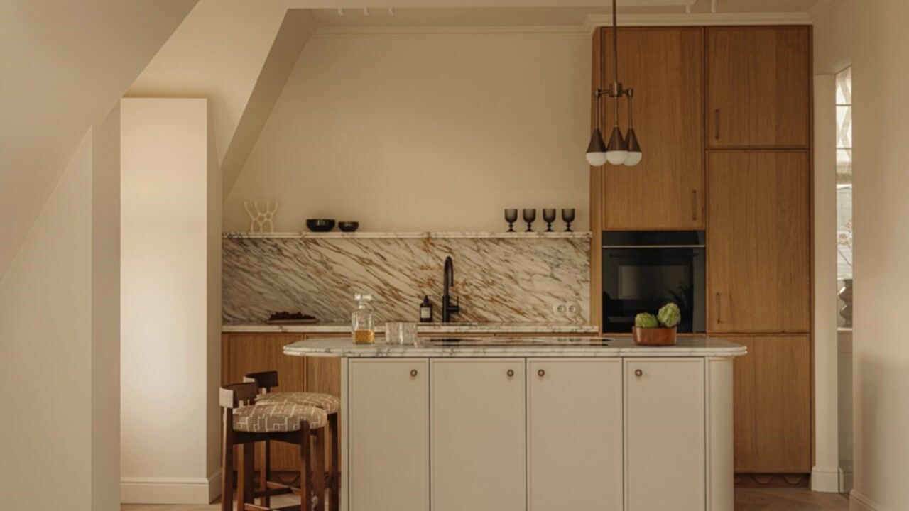 Video of Nicolaas Maesstraat 38-4