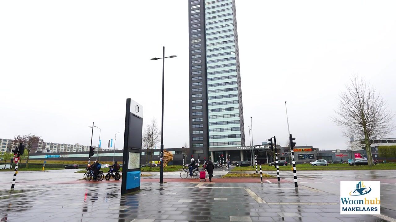 Video van Winkelcentrum Woensel 146