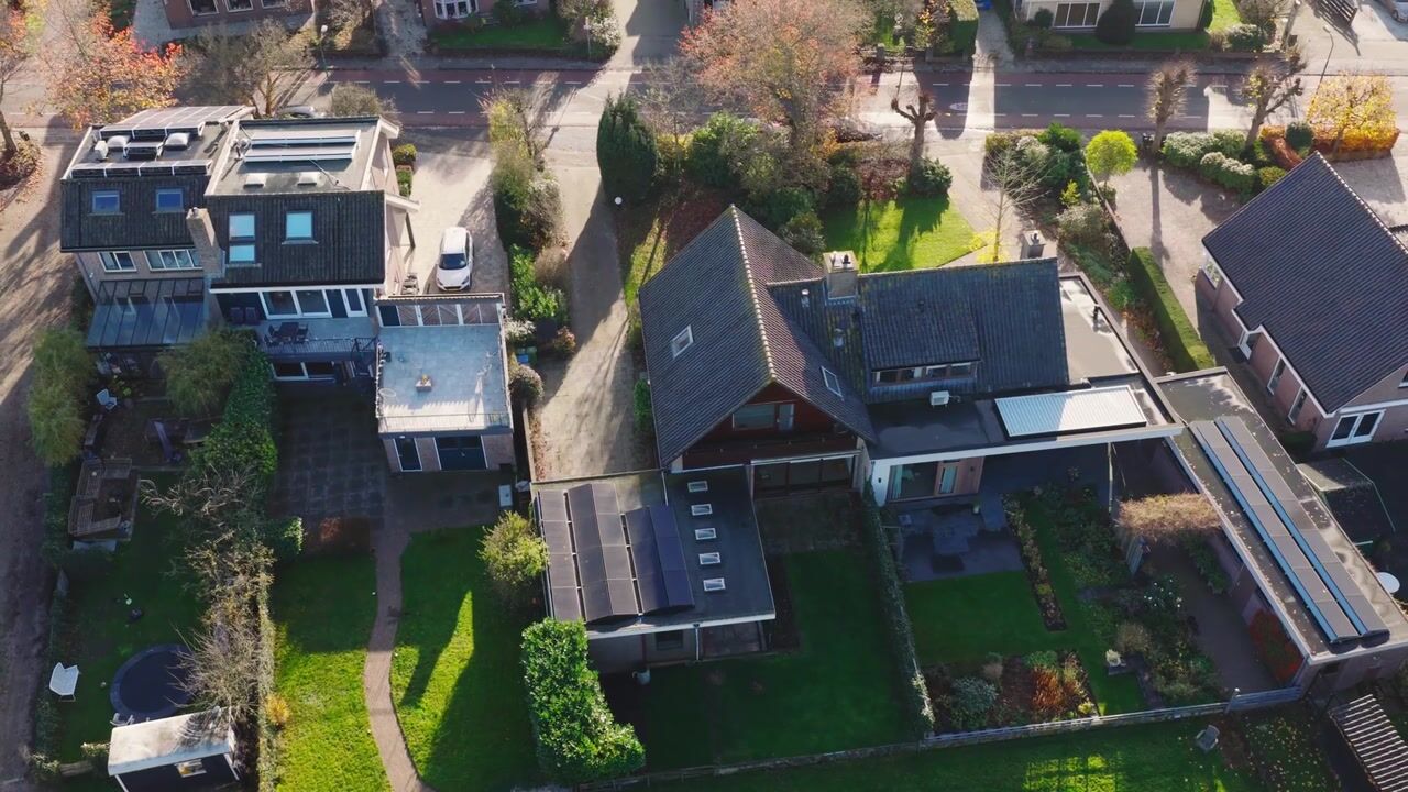 Video van Nieuw-Loosdrechtsedijk 140