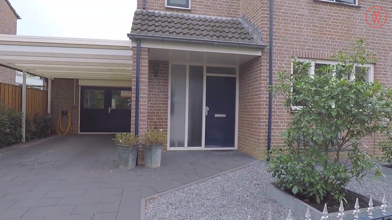 Bekijk video van Hondsroos 10