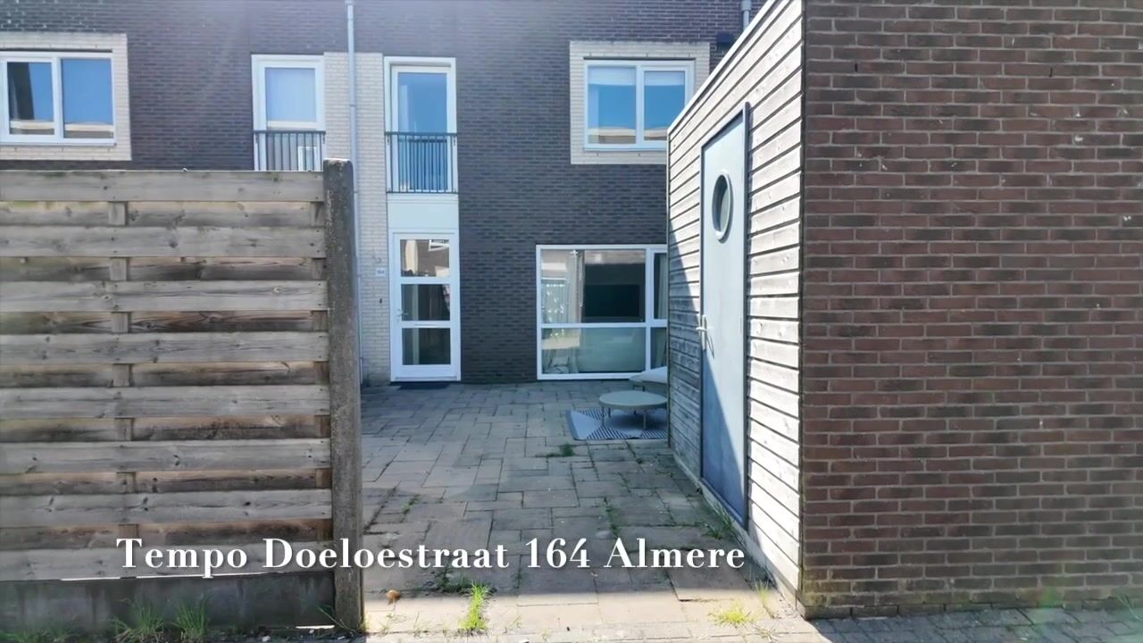 Video van Tempo Doeloestraat 164
