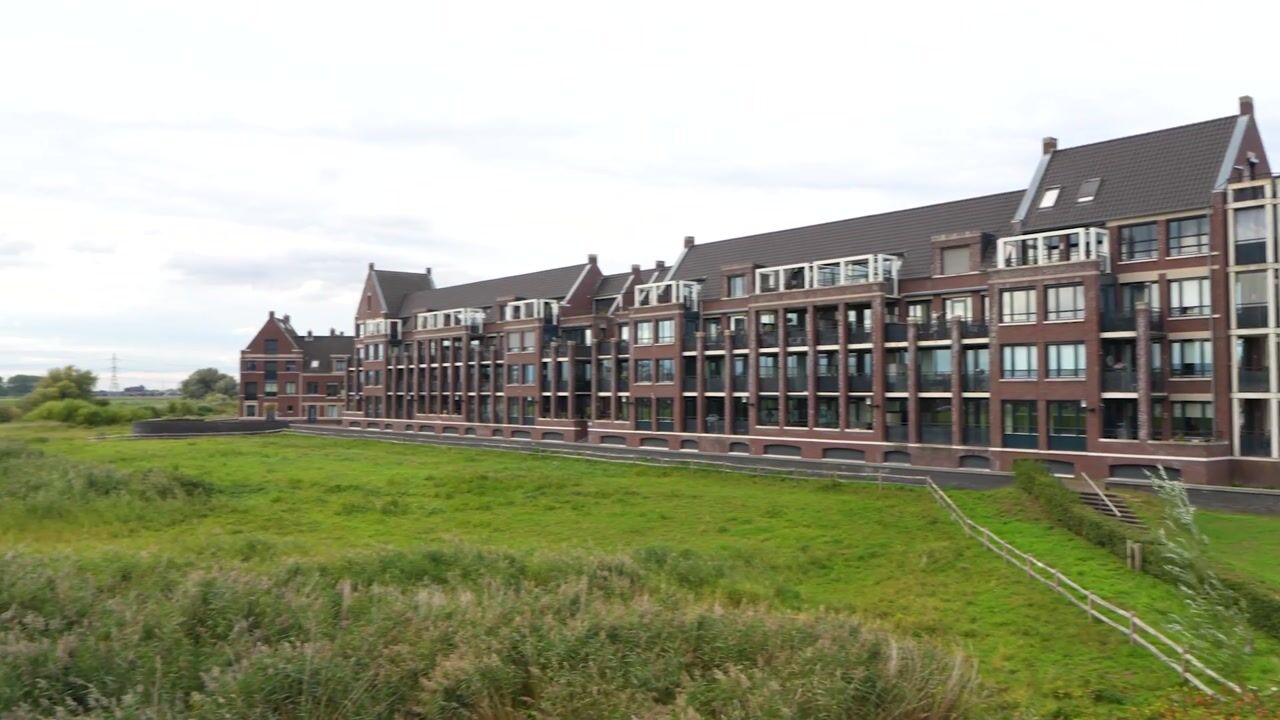 Video van Terreplein 120