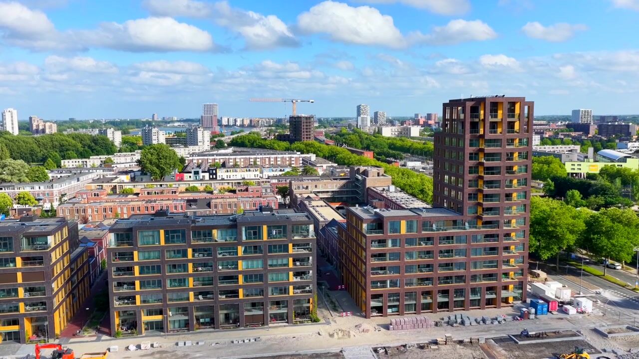 Video van Nassaukade 24-Q