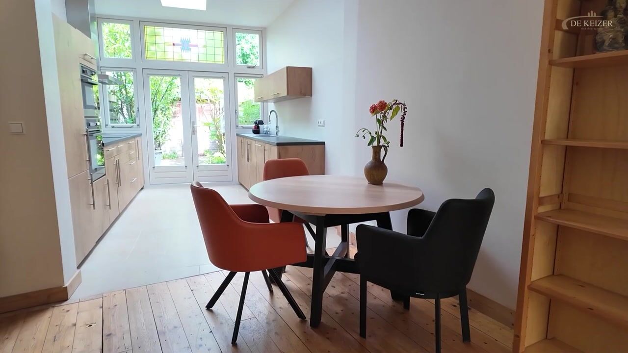 Video van Ferdinand Bolstraat 2-A