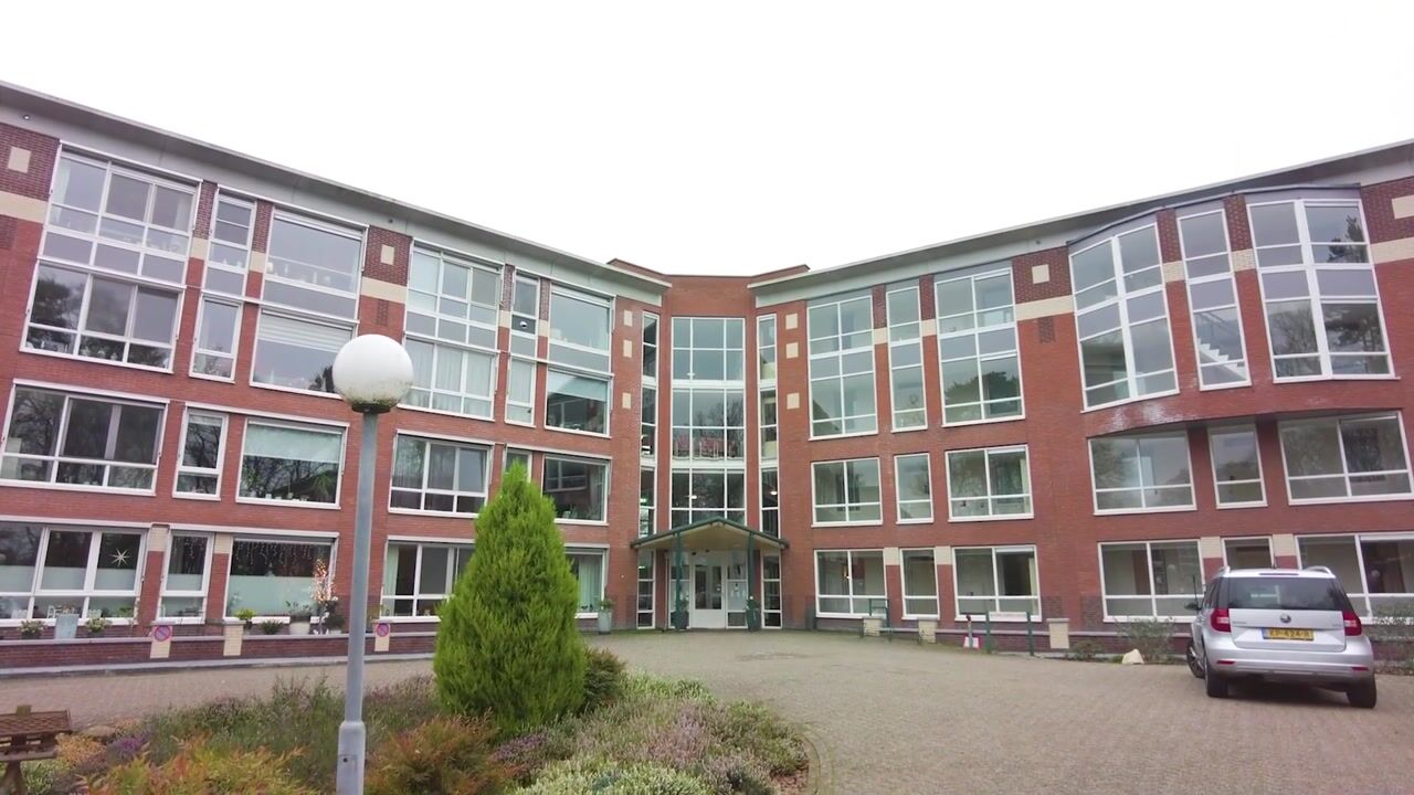 Video van Bloemendalsweg 13-F9