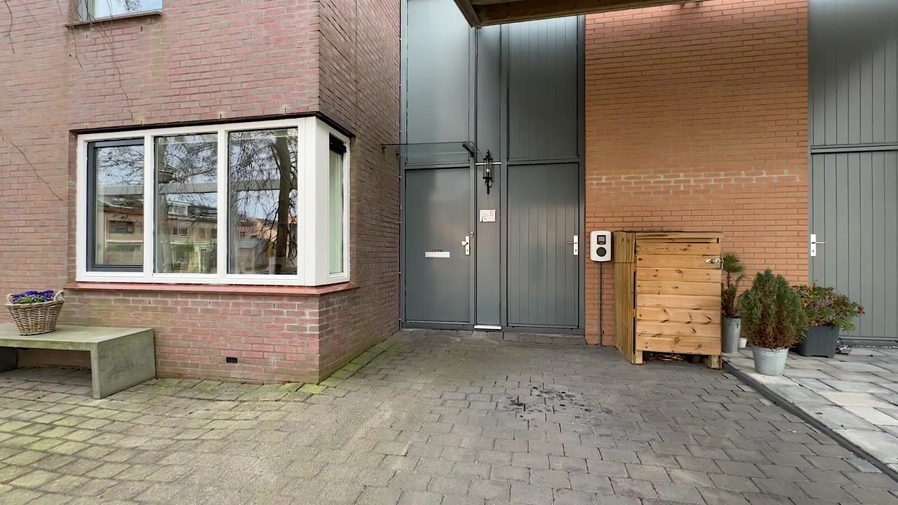 Video van Akkerhommel 5